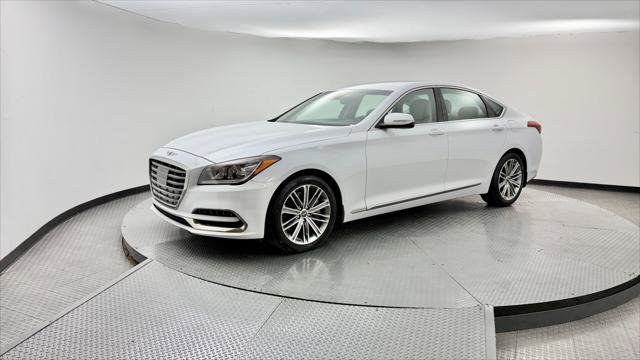 Used 2018 Genesis G80 3.8 RWD image 2