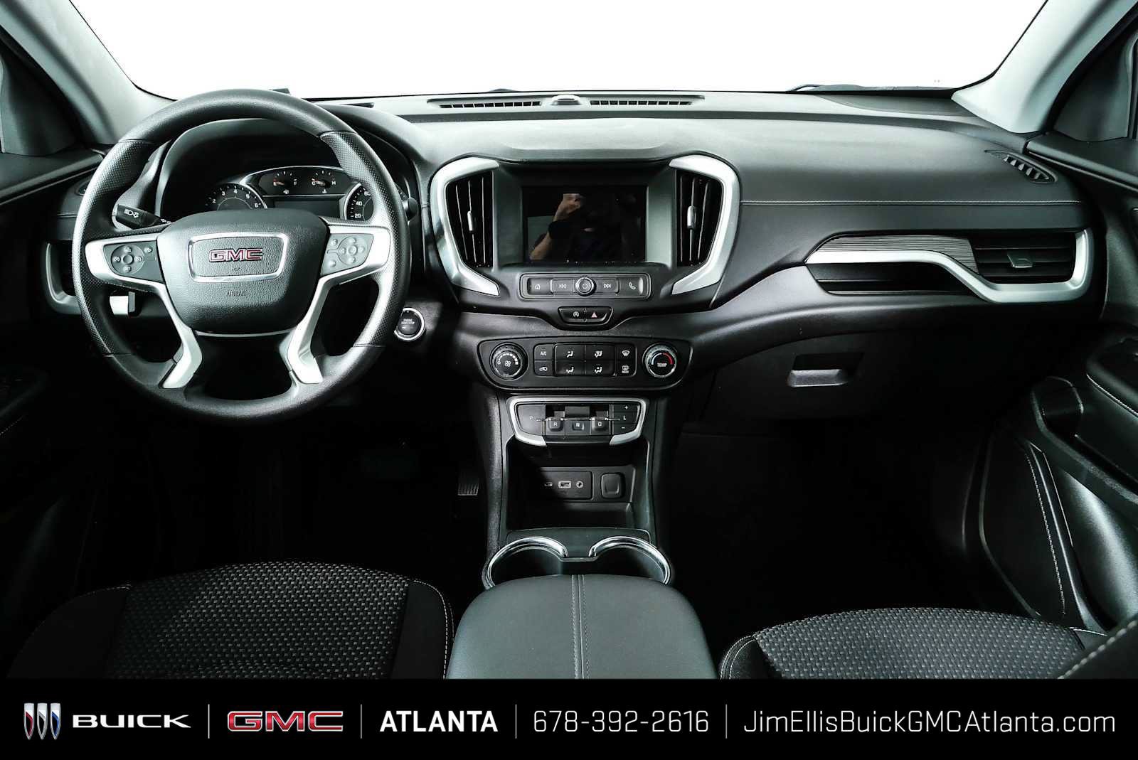 Used 2023 GMC Terrain SLE FWD image 19