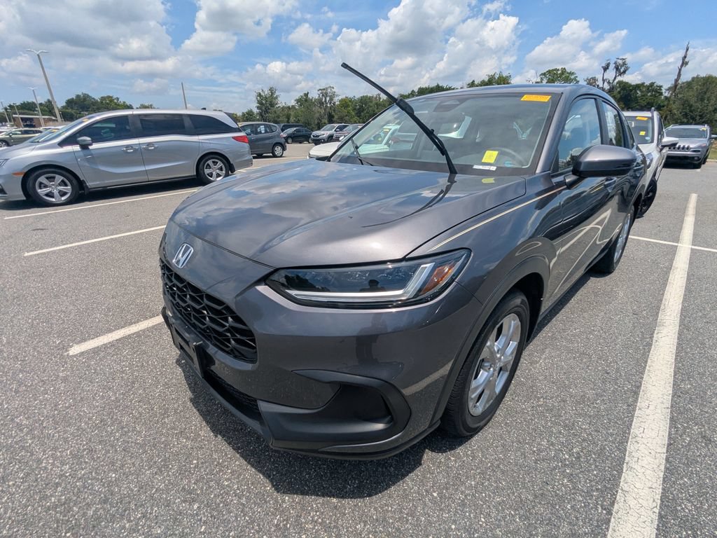 Used 2024 Honda HR-V LX image 3
