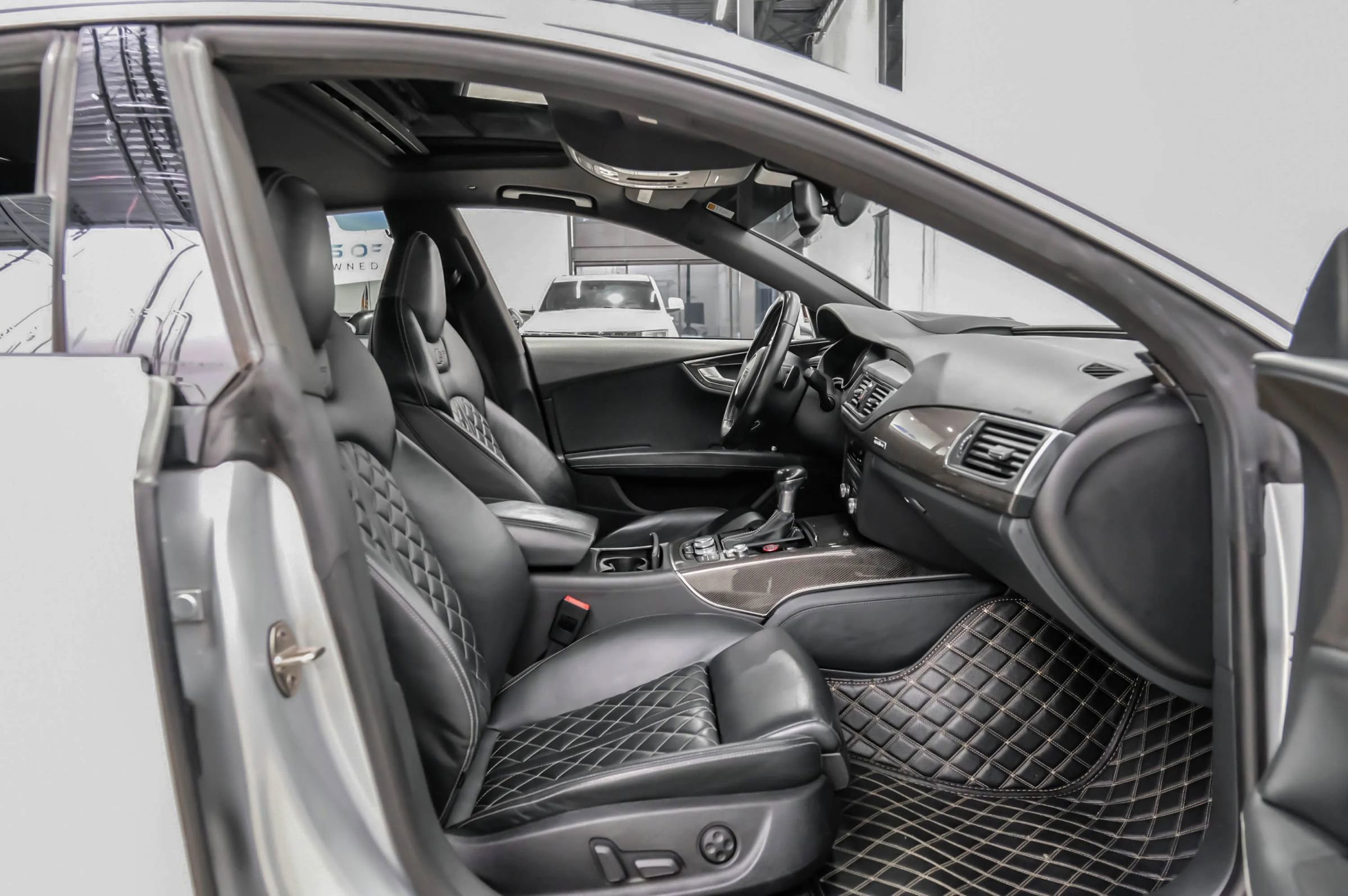 Used 2015 Audi S7 Prestige w/ Driver Assistance Package AWD/4WD image 36