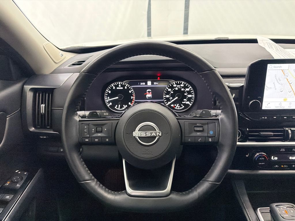 Used 2023 Nissan Pathfinder SL w/ SL Premium Package FWD image 26