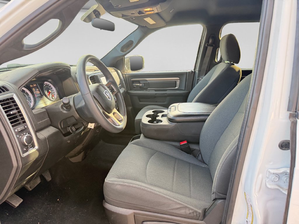 Used 2024 RAM 1500 Warlock AWD/4WD image 20