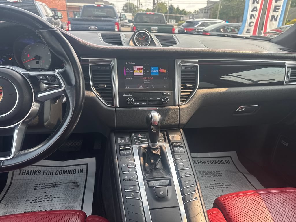 Used 2017 Porsche Macan S w/ Premium Package Plus AWD/4WD image 17