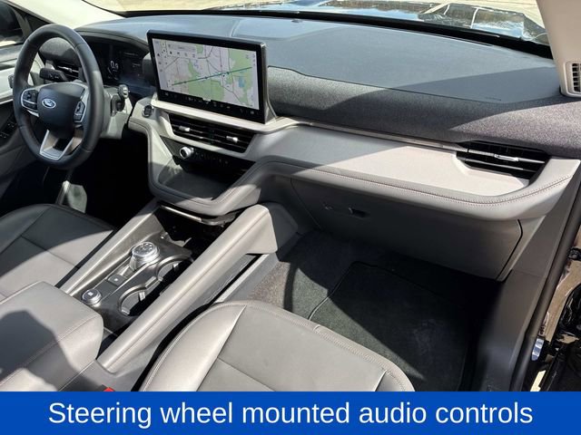 Used 2025 Ford Explorer Active w/ Active Comfort Package image 15
