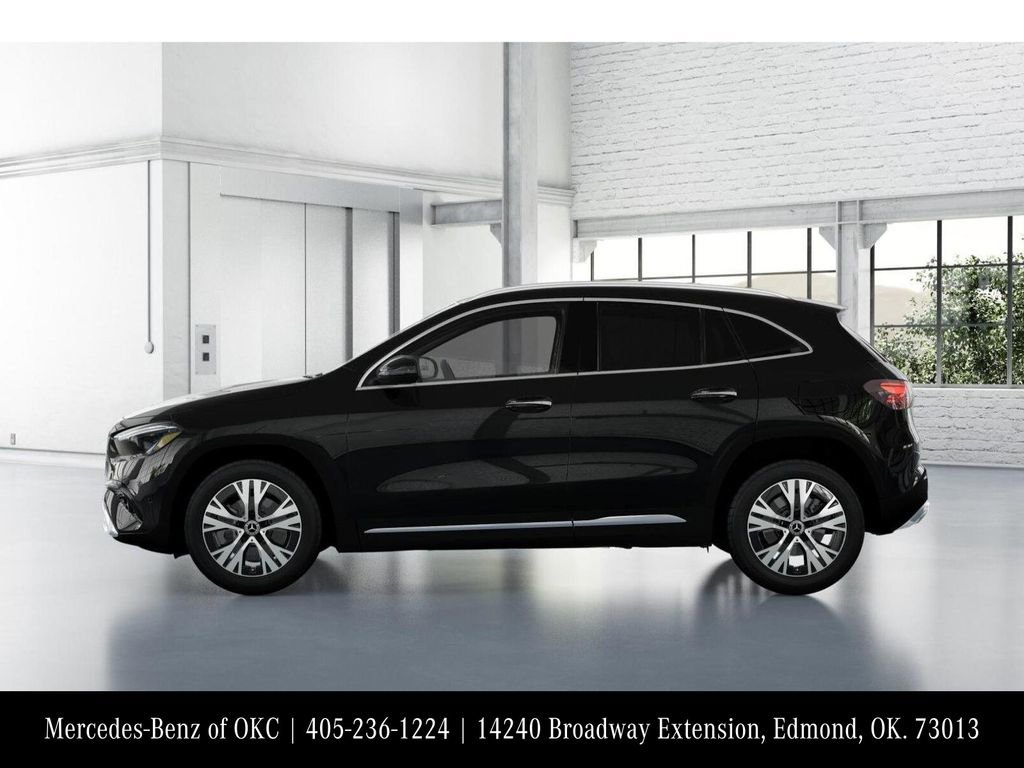 Used 2025 Mercedes-Benz GLA 250 4MATIC image 34