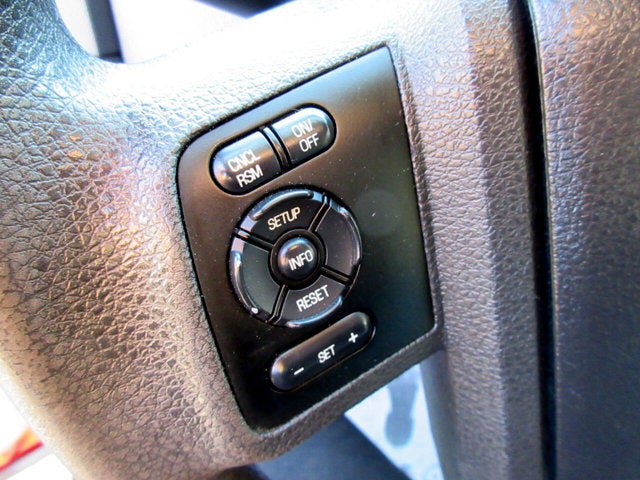Used 2016 Ford F550 4x4 Regular Cab Super Duty image 18