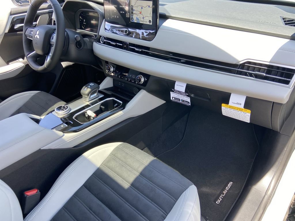 New 2026 Mitsubishi Outlander SE FWD image 26