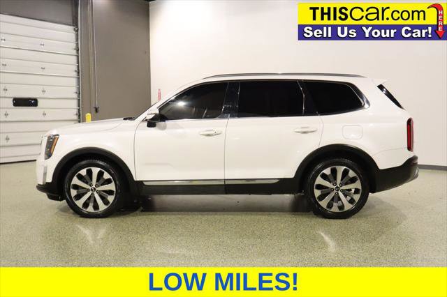 Used 2020 Kia Telluride EX w/ EX Premium Package AWD/4WD image 4