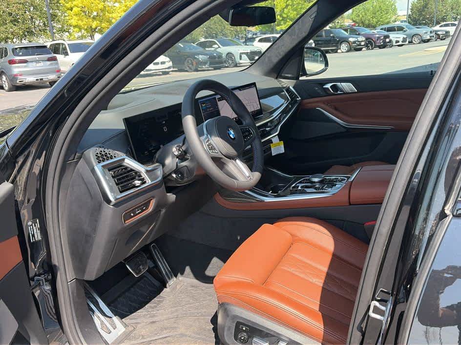 New 2026 BMW X7 M60i AWD/4WD image 12