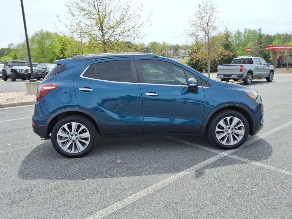 Used 2019 Buick Encore Preferred image 4