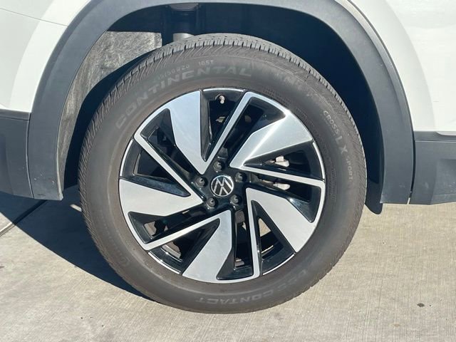 Used 2025 Volkswagen Atlas SE image 6