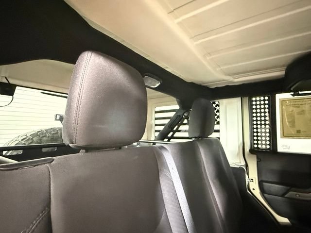 Used 2018 Jeep Wrangler Unlimited Sport S AWD/4WD image 25