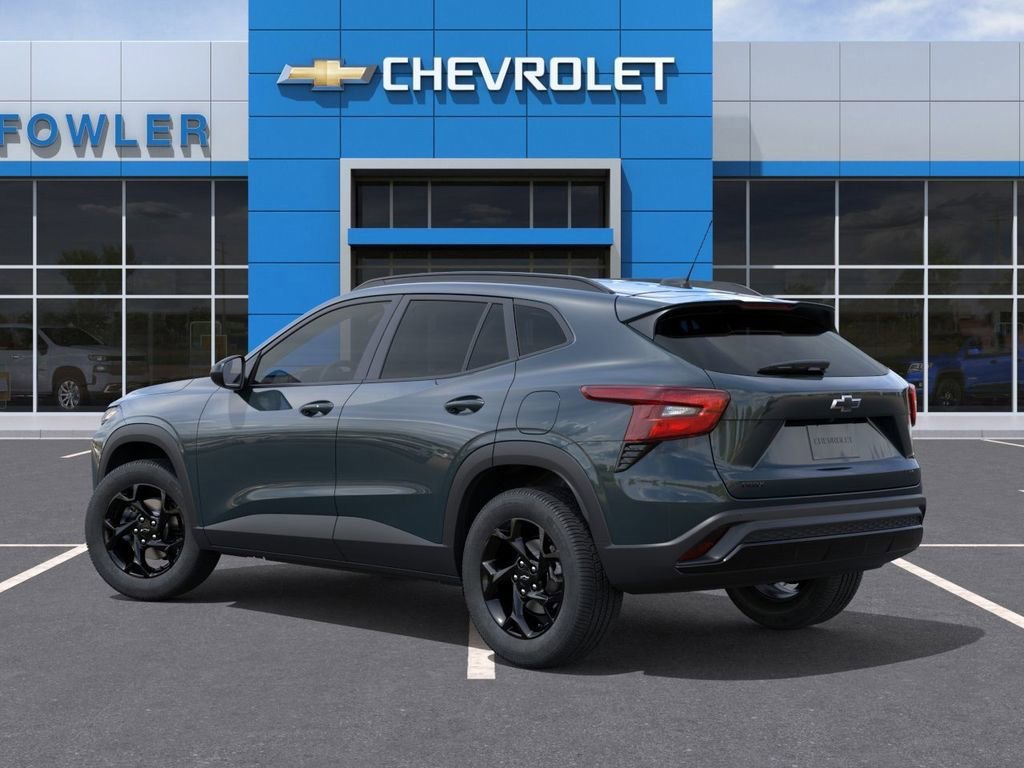 New 2026 Chevrolet Trax LT w/ Driver Confidence Package FWD image 3