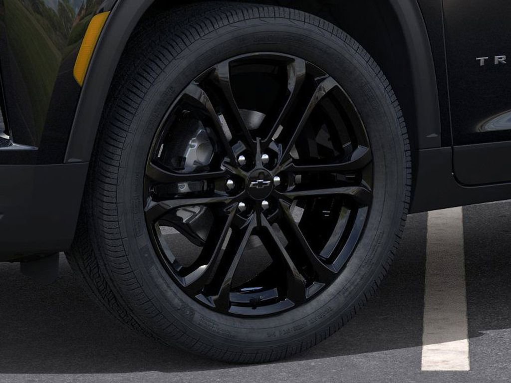 New 2026 Chevrolet Traverse LT w/ Driver Confidence Package image 9