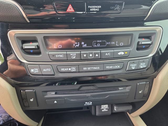 Used 2021 Honda Pilot Touring image 30