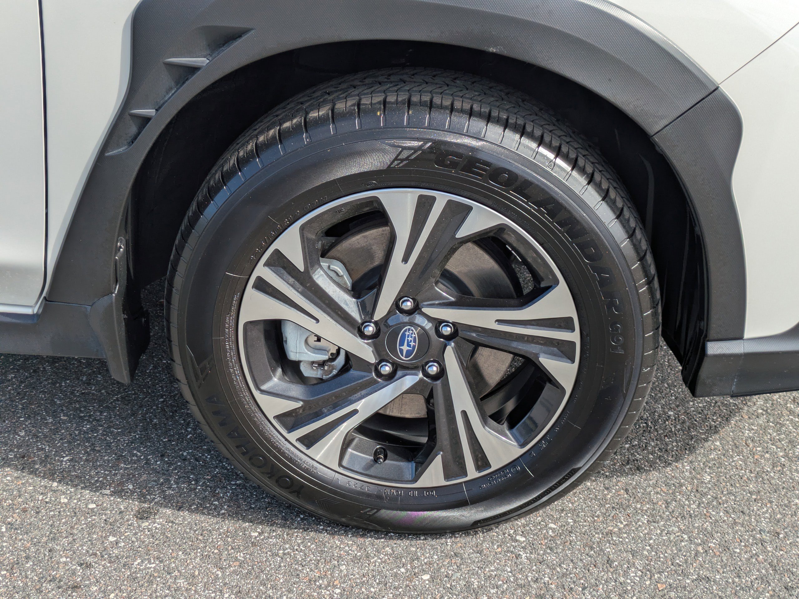 Used 2024 Subaru Crosstrek 2.0i Premium image 11
