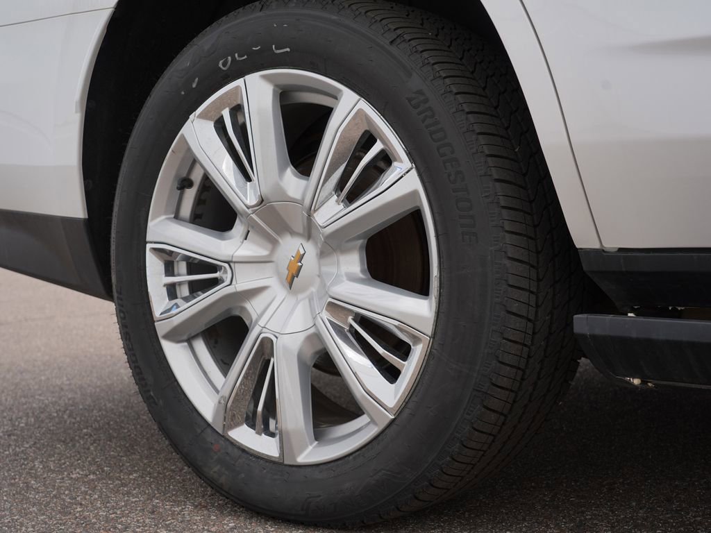 Used 2021 Chevrolet Tahoe High Country AWD/4WD image 35