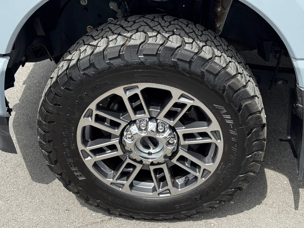 Used 2024 Ford F350 Limited w/ FX4 Off-Road Package AWD/4WD image 50