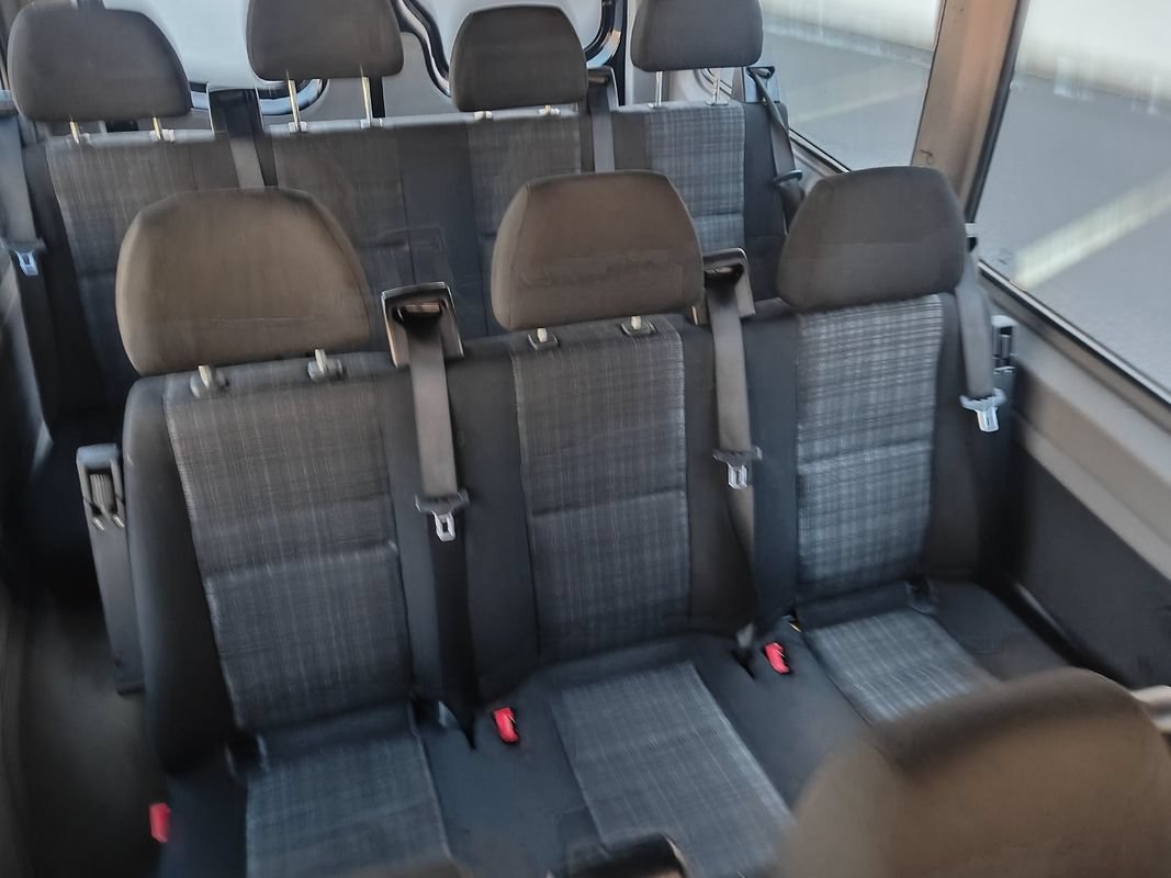 Used 2016 Mercedes-Benz Sprinter 2500 image 21