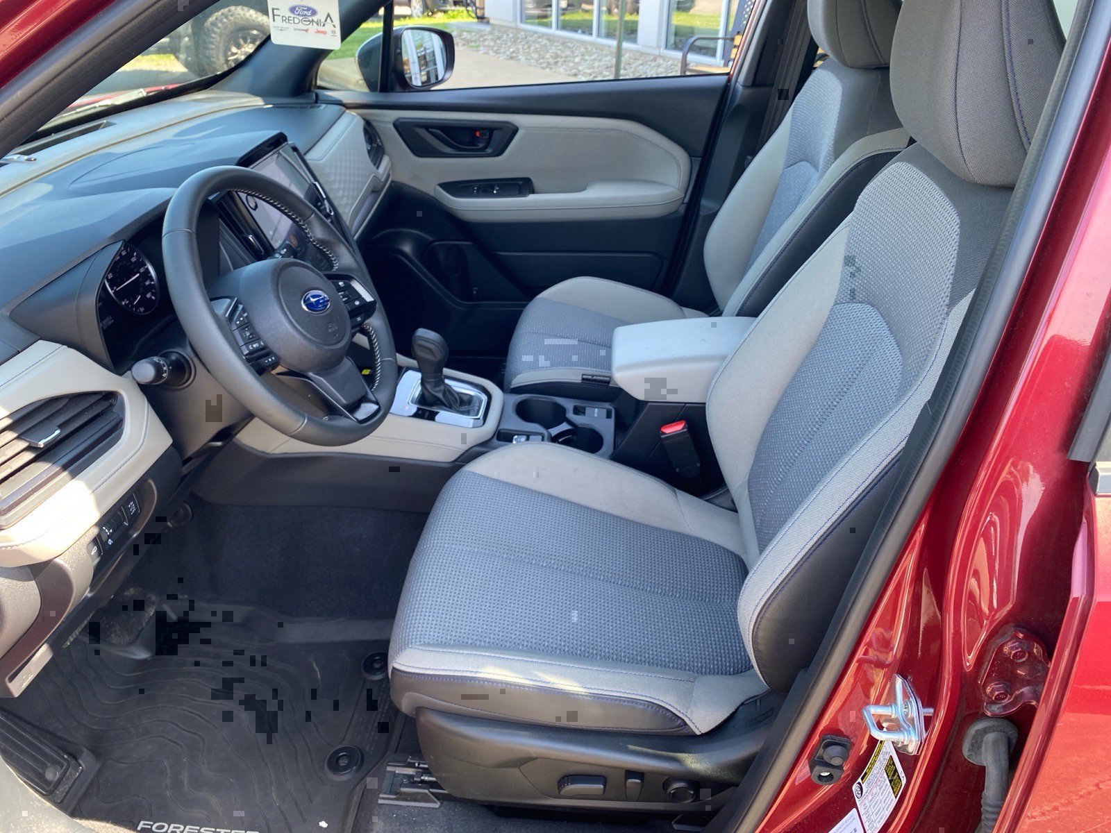 Used 2025 Subaru Forester Premium AWD/4WD image 9