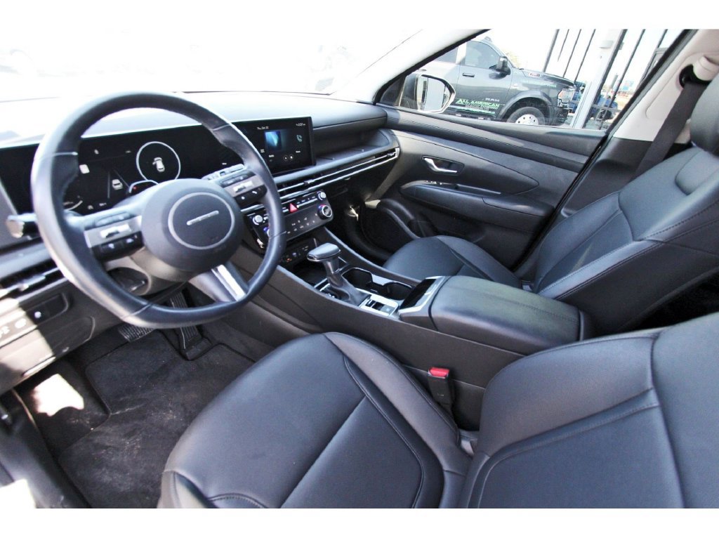 Used 2025 Hyundai Tucson SEL FWD image 32