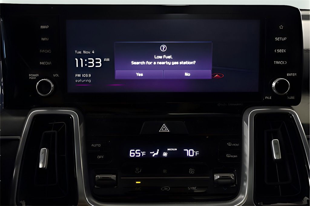 Used 2023 Kia Sorento SX image 49