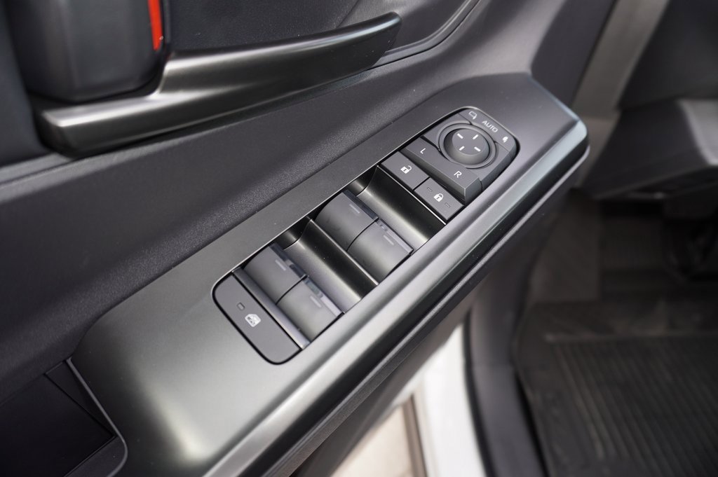 New 2026 Toyota bZ XLE image 13