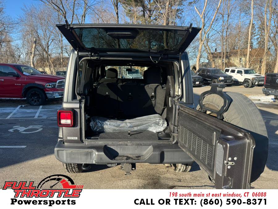 Used 2019 Jeep Wrangler Unlimited Sport S image 9