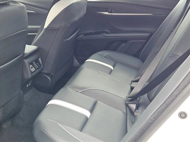 New 2026 Toyota Camry SE FWD image 14