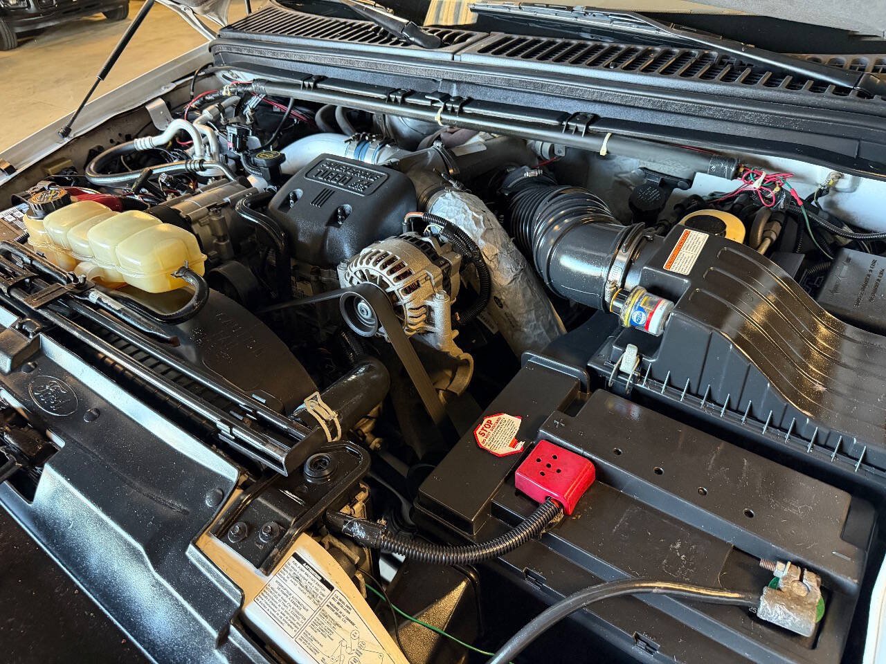 Used 2000 Ford F350 XLT AWD/4WD image 14