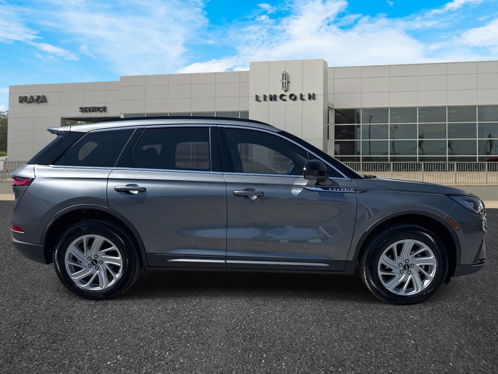New 2026 Lincoln Corsair Premiere image 2