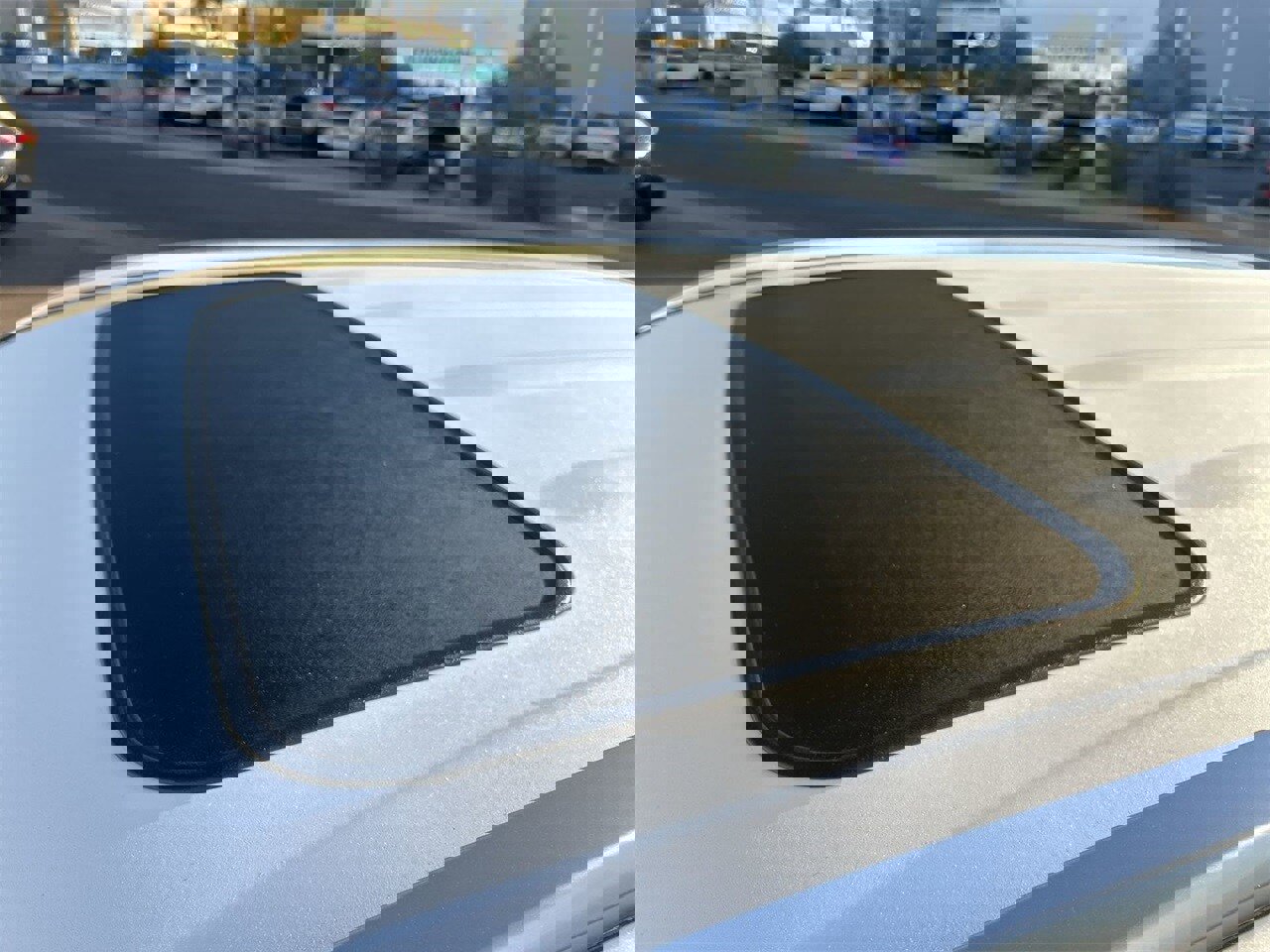 Used 2024 Toyota Highlander Limited image 19