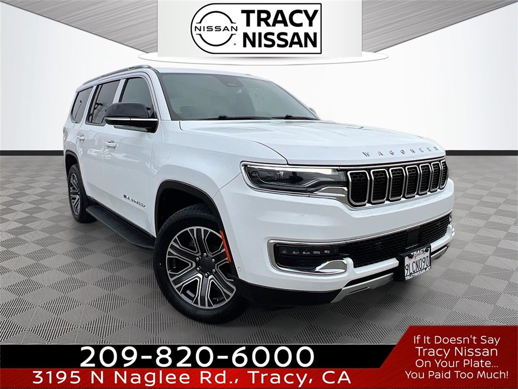 Used 2024 Jeep Wagoneer Series II w/ Flexible Seating Group image 1