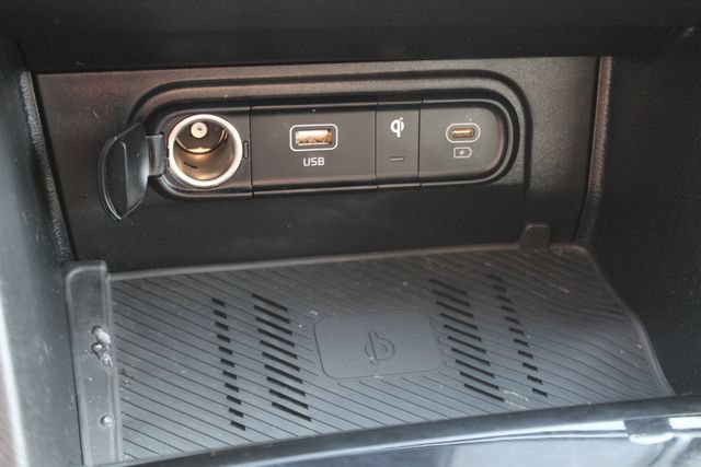 Certified 2024 Kia Sportage EX AWD/4WD image 10