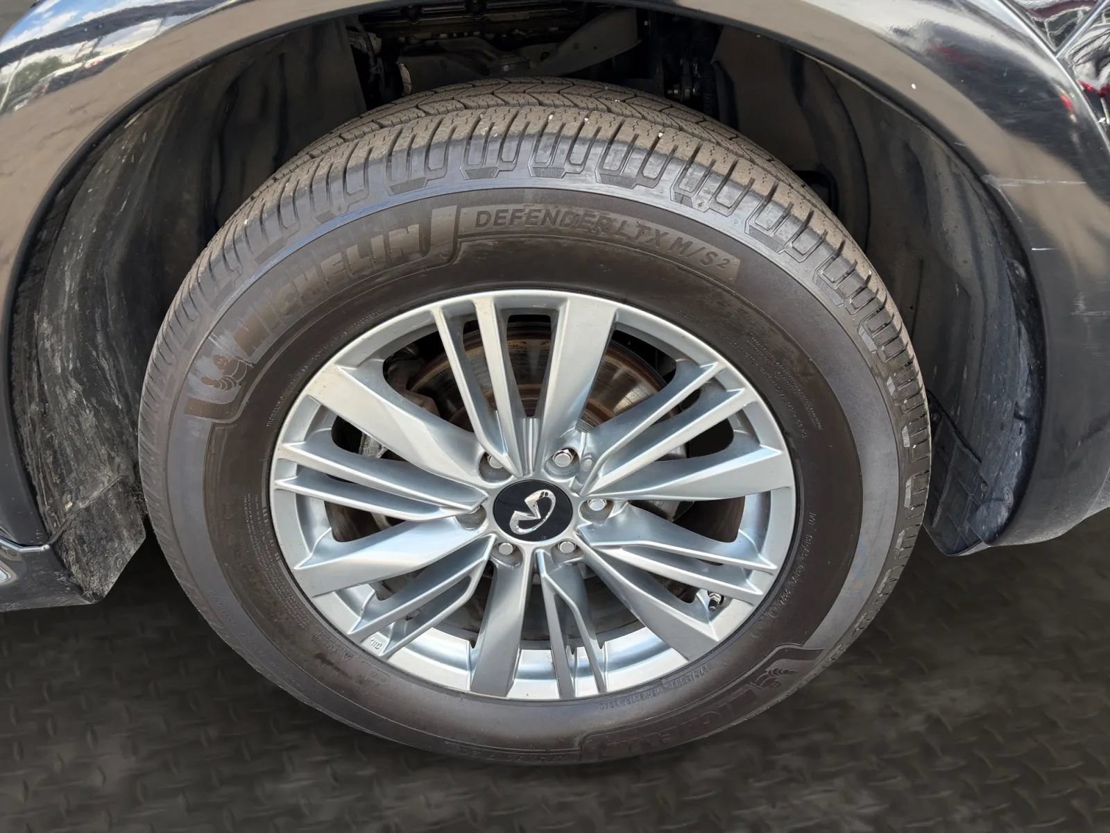 Used 2021 INFINITI QX80 Luxe w/ Cargo Package AWD/4WD image 40