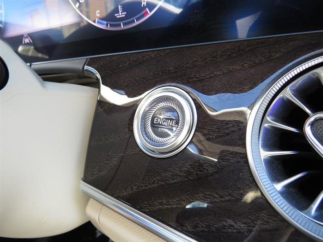 Certified 2020 Mercedes-Benz E 450 4MATIC Cabriolet image 18