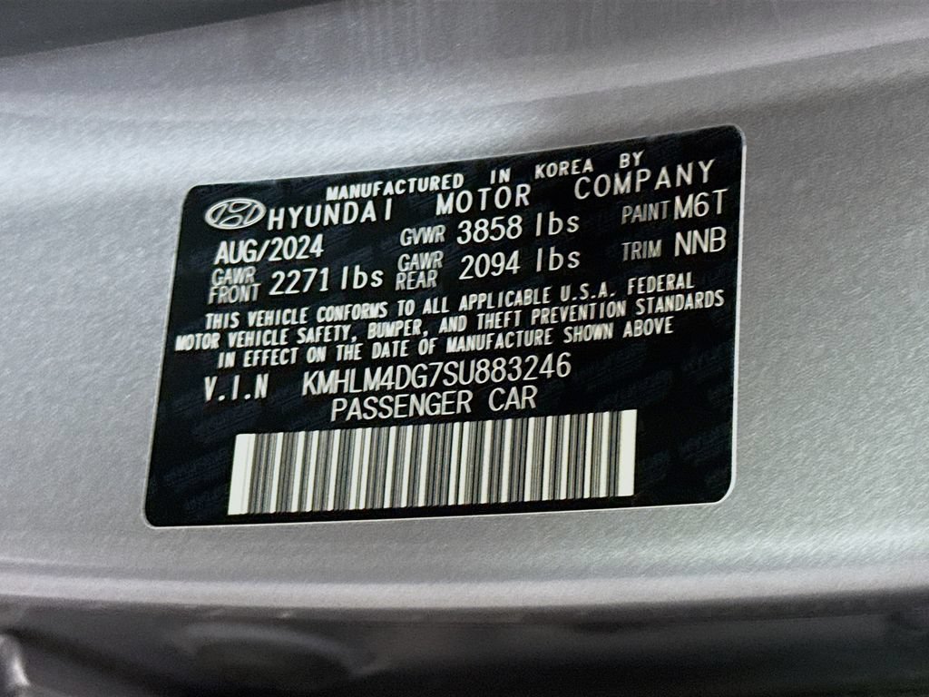 Certified 2025 Hyundai Elantra Sport FWD image 33