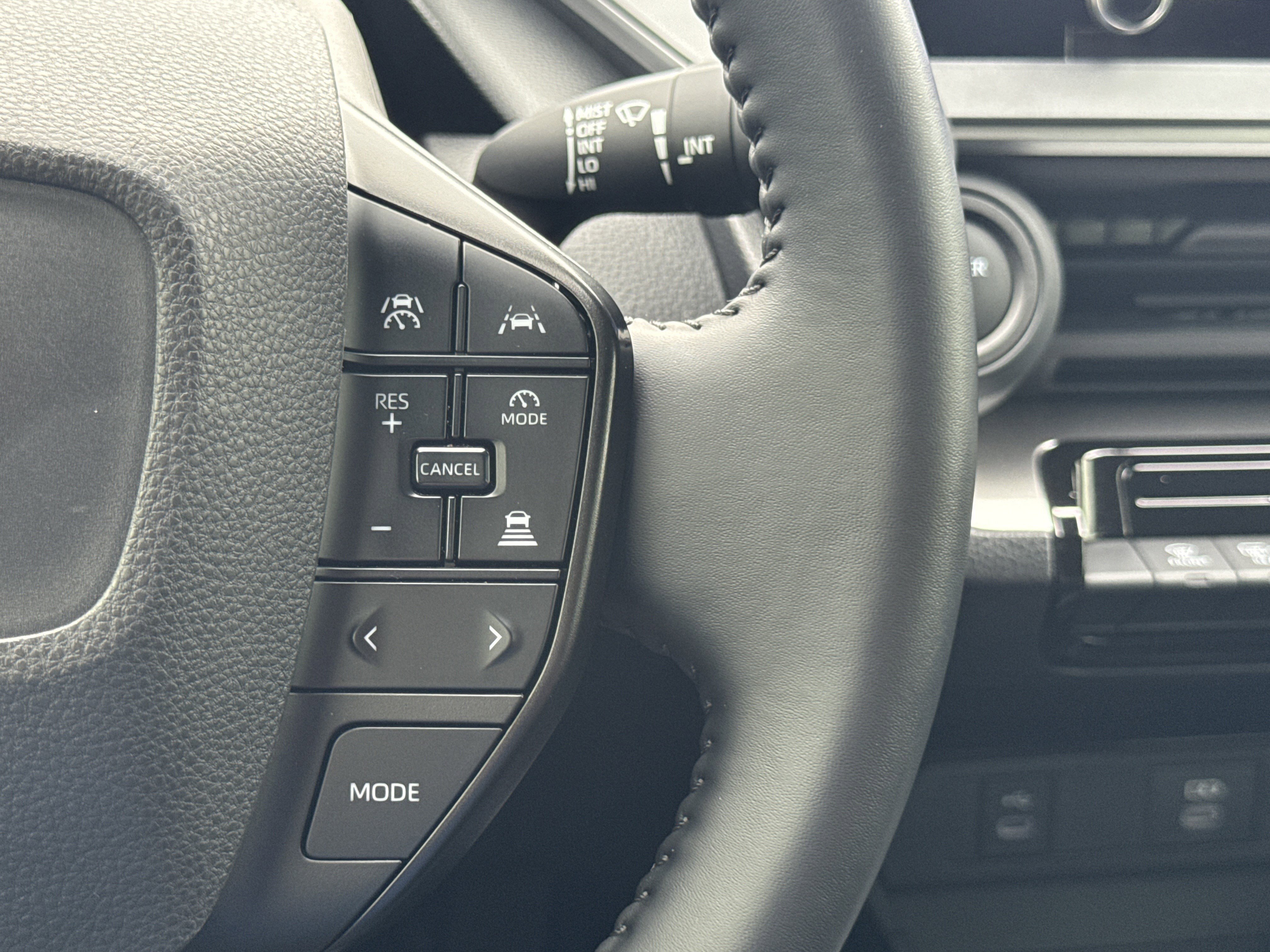 Used 2023 Toyota Prius LE image 15