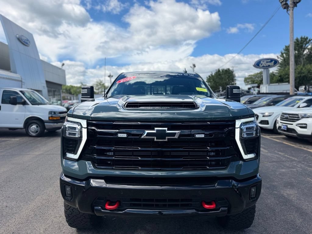 Used 2025 Chevrolet Silverado 2500 LTZ w/ Trail Boss Package AWD/4WD image 9