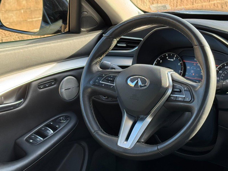 Used 2019 INFINITI QX50 Essential w/ Premium Heat Package image 13