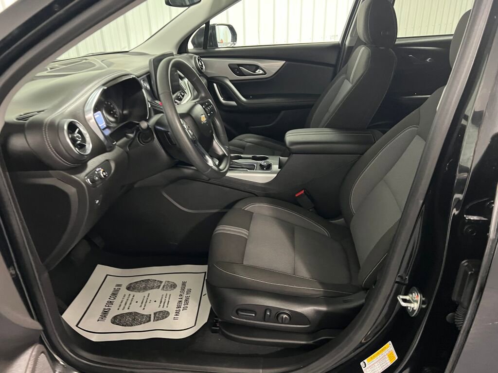 Used 2024 Chevrolet Blazer LT w/ Convenience Package image 5