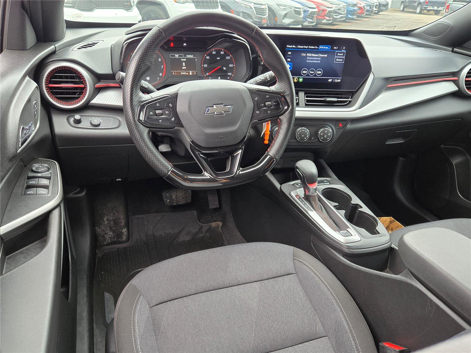 Used 2024 Chevrolet Trax RS w/ Driver Confidence Package image 13