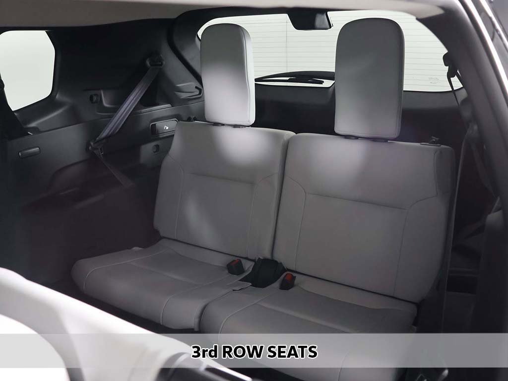 New 2025 Mitsubishi Outlander AWD image 11