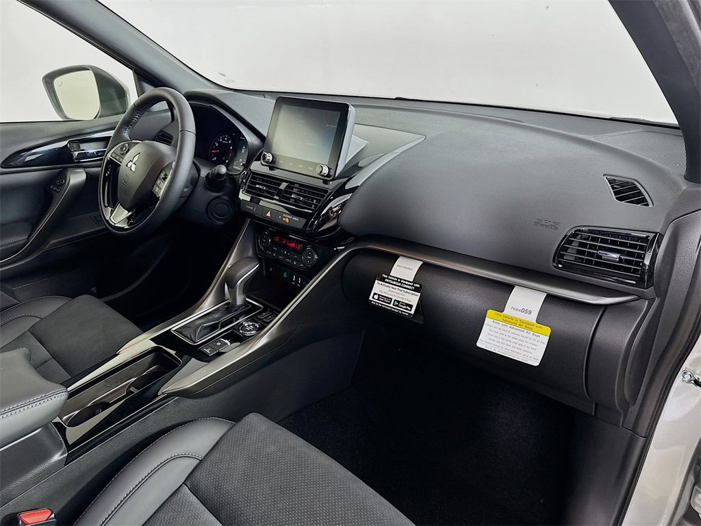 New 2025 Mitsubishi Eclipse Cross Black Edition image 28