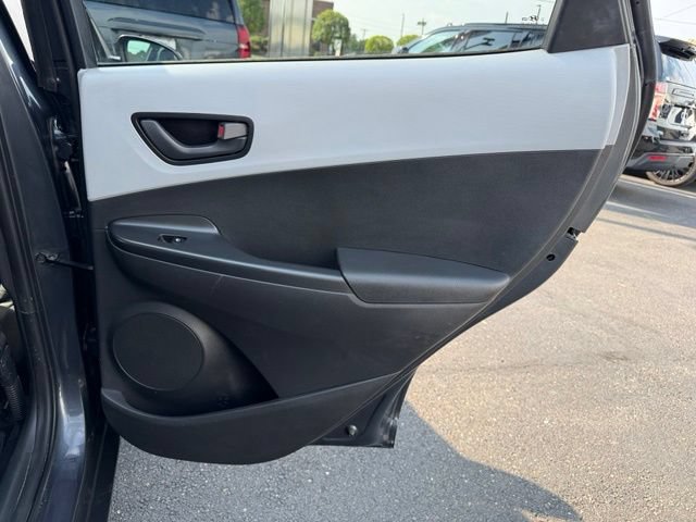 Used 2018 Hyundai Kona SEL AWD/4WD image 11