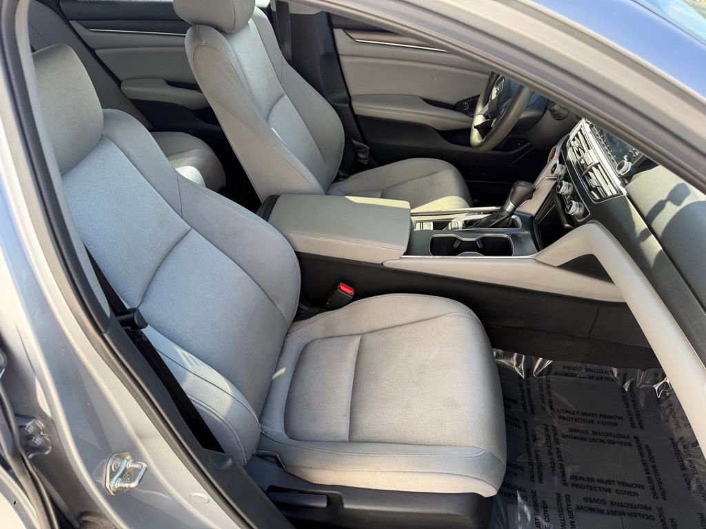 Used 2019 Honda Accord LX image 18