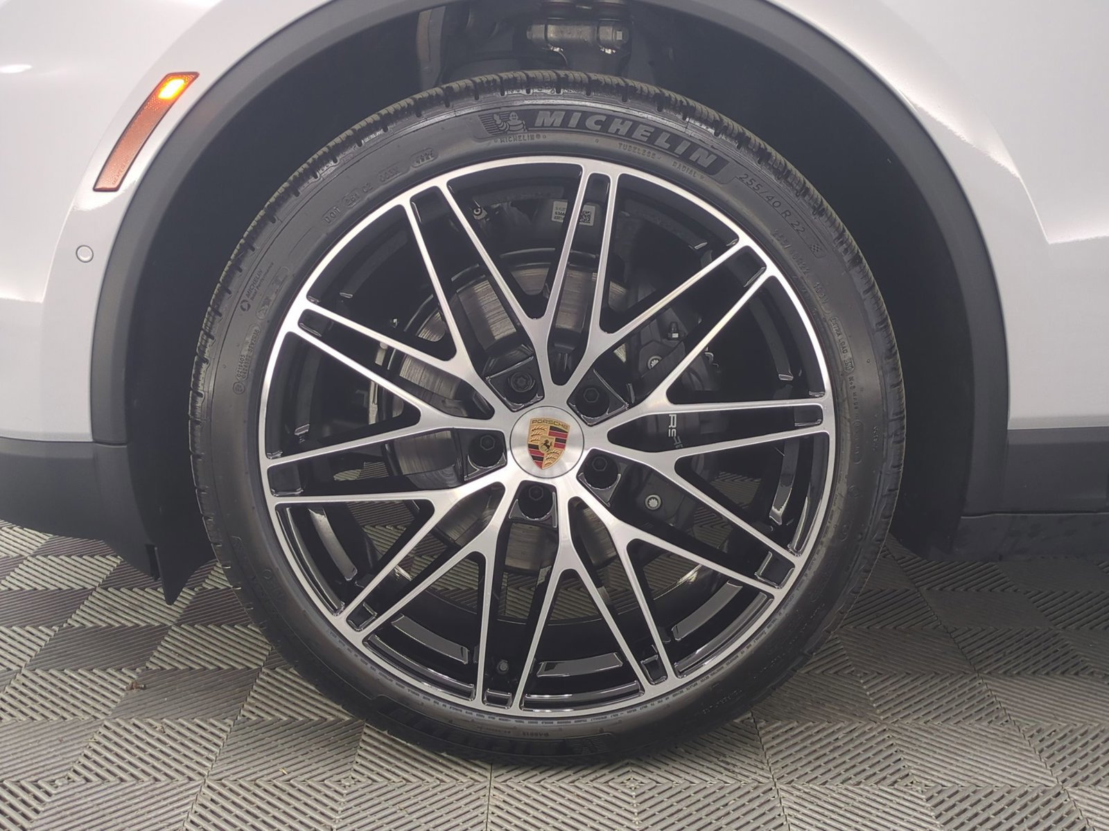 New 2026 Porsche Macan Electric RWD image 9