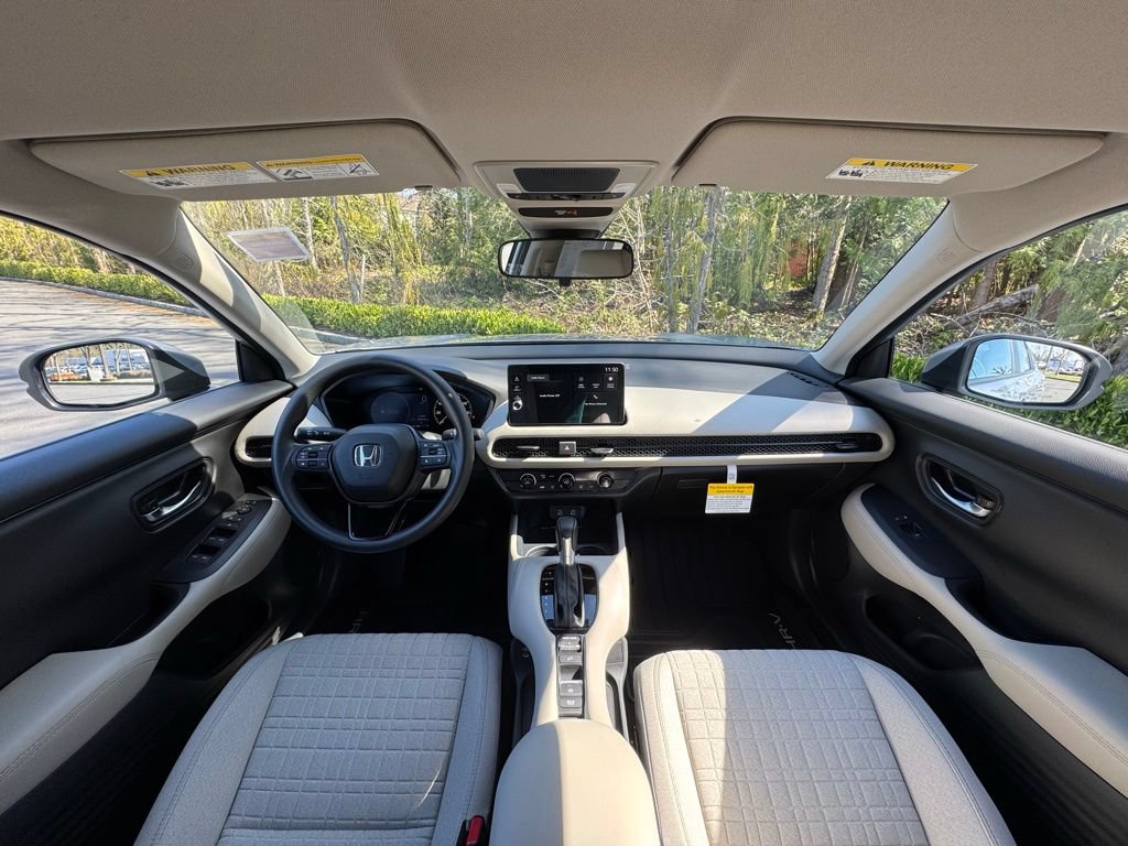 New 2026 Honda HR-V LX image 2