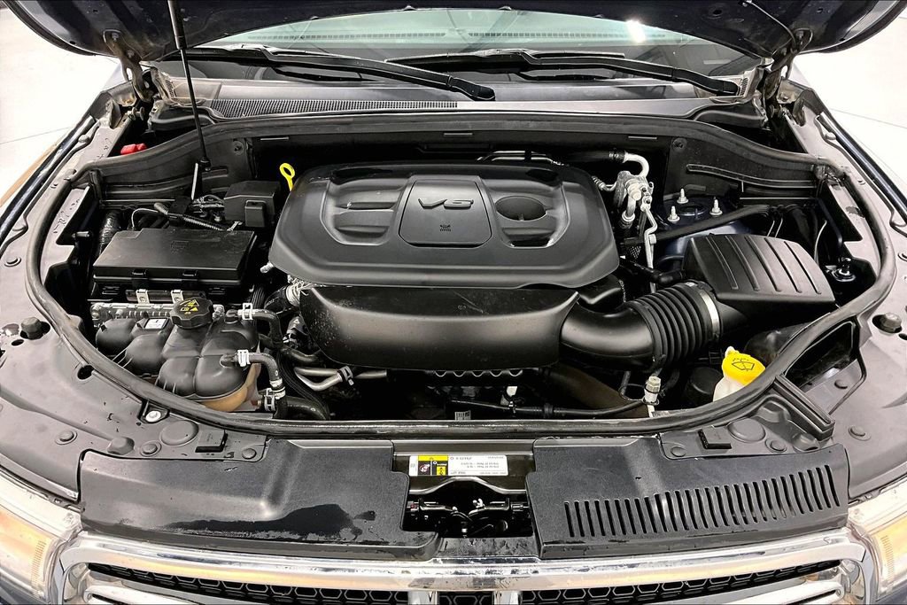 Used 2019 Dodge Durango SXT image 12