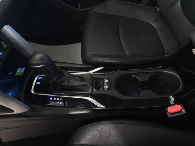 Used 2022 Toyota Corolla Cross XLE w/ Convenience Package FWD image 23